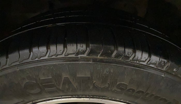 2021 Tata NEXON XZ PLUS PETROL DUAL TONE, Petrol, Manual, 69,728 km, Left Front Tyre Tread