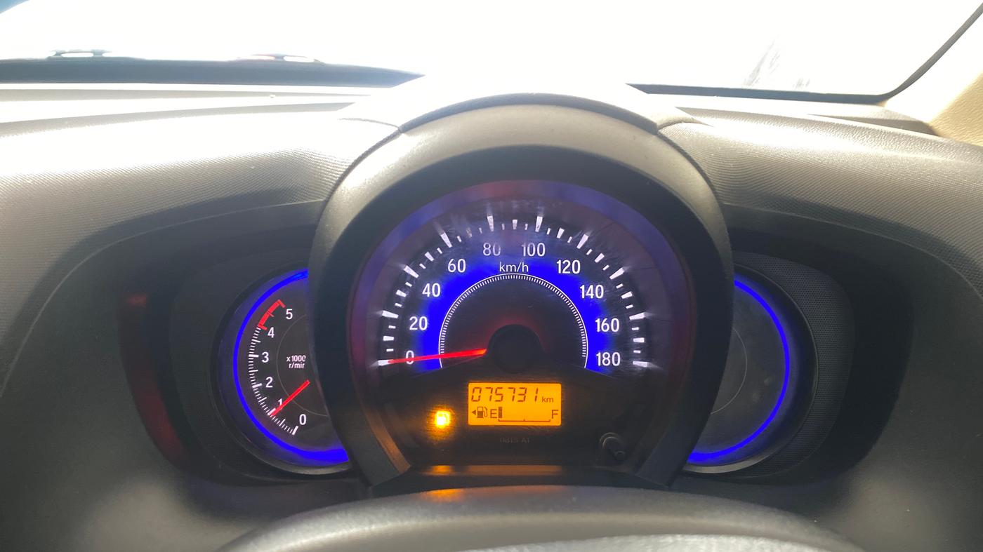 2014 Honda Mobilio 1.5L I-DTEC V, Diesel, Manual, 75,814 km, Odometer Image