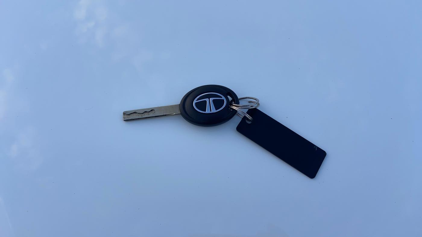 2026 Tata Tiago XE PETROL, Petrol, Manual, 1,799 km, Key Close Up