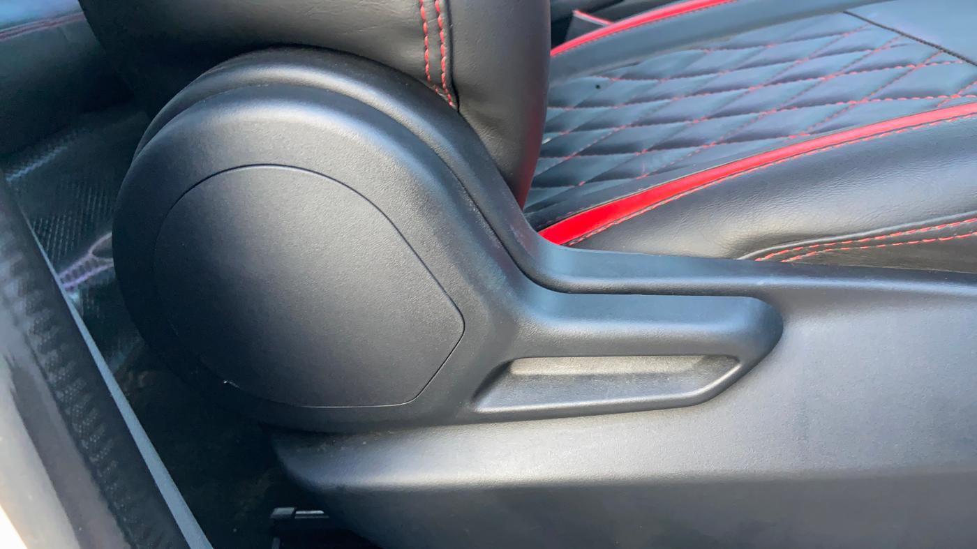 2026 Tata Tiago XE PETROL, Petrol, Manual, 1,799 km, Driver Side Adjustment Panel