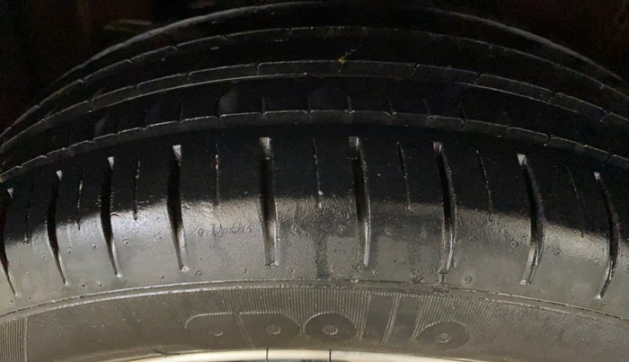 2022 Toyota Glanza V, Petrol, Manual, 46,976 km, Right Rear Tyre Tread