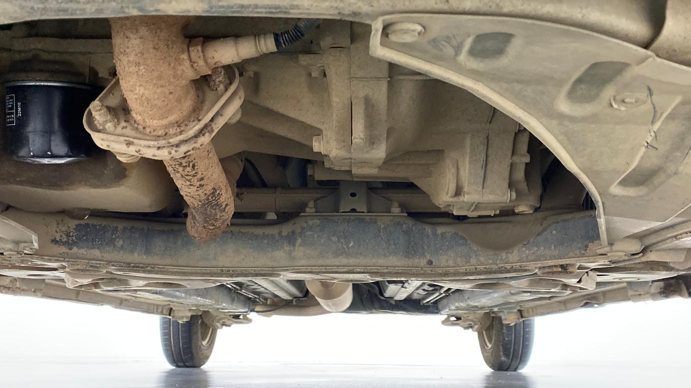 2011 Maruti Swift VXI, Petrol, Manual, 48,058 km, Front Underbody