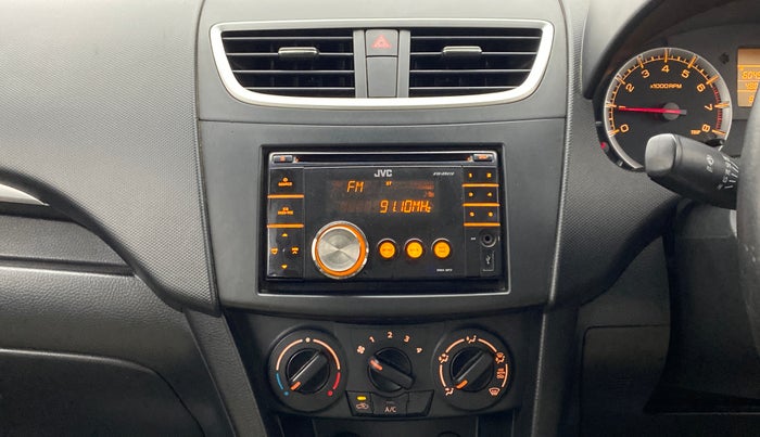 2011 Maruti Swift VXI, Petrol, Manual, 48,058 km, Air Conditioner