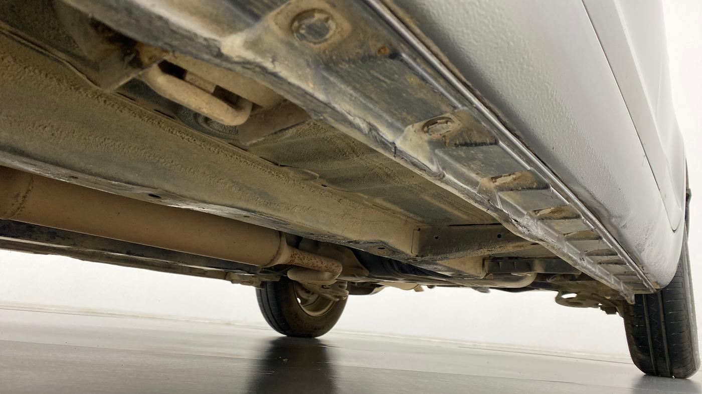 2011 Maruti Swift VXI, Petrol, Manual, 48,058 km, Right Side Underbody