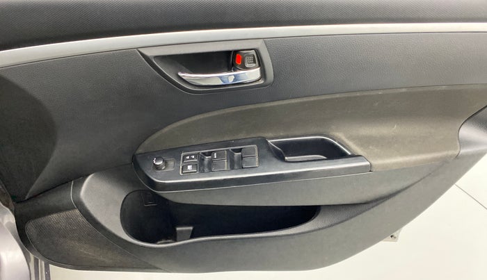 2011 Maruti Swift VXI, Petrol, Manual, 48,058 km, Driver Side Door Panels Control