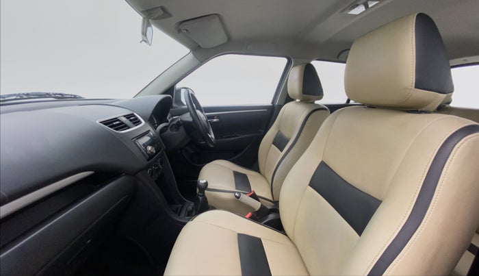 2011 Maruti Swift VXI, Petrol, Manual, 48,058 km, Right Side Front Door Cabin