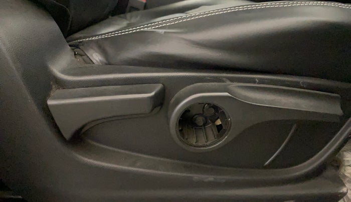 2022 MG HECTOR SHINE 1.5 PETROL TURBO CVT, Petrol, Automatic, 36,025 km, Driver Side Adjustment Panel