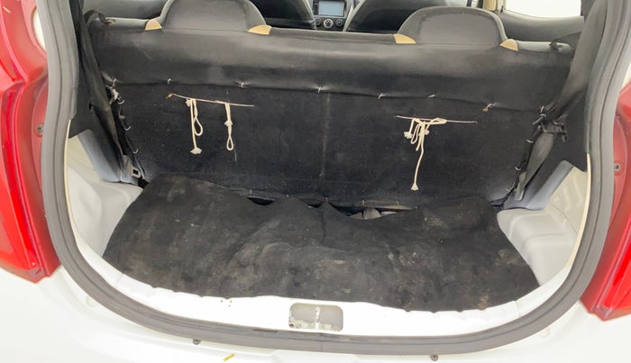 2017 Hyundai Eon ERA + SE, Petrol, Manual, 36,345 km, Boot Inside