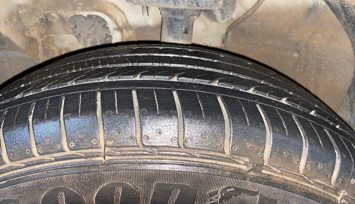 2022 KIA SELTOS HTK 1.5 PETROL, Petrol, Manual, 9,441 km, Left Front Tyre Tread