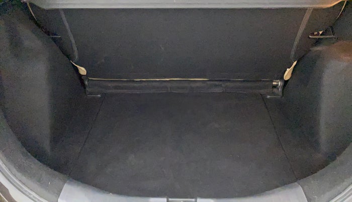 2020 Honda Jazz ZX CVT, Petrol, Automatic, 12,263 km, Boot Inside