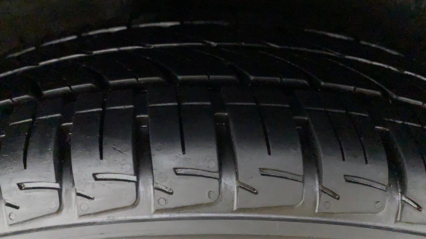 2020 Honda Jazz ZX CVT, Petrol, Automatic, 12,263 km, Left Front Tyre Tread