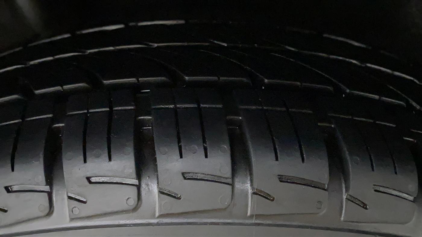 2020 Honda Jazz ZX CVT, Petrol, Automatic, 12,263 km, Right Rear Tyre Tread