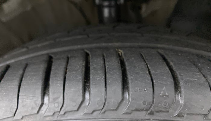 2020 Hyundai VENUE 1.0 Turbo GDI DCT SX+DT, Petrol, Automatic, 17,273 km, Right Front Tyre Tread