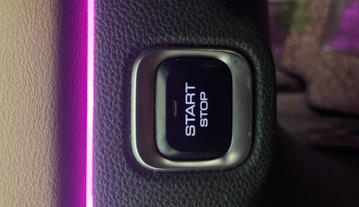 2023 MG HECTOR PLUS SAVVY PRO 1.5 TURBO CVT 7 STR, Petrol, Automatic, 62,118 km, Keyless Start/ Stop Button