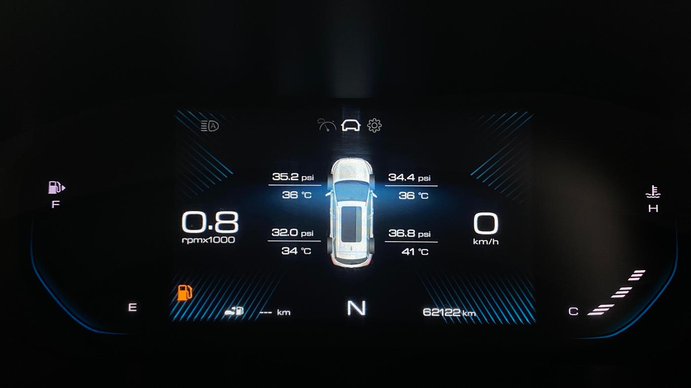 2023 MG HECTOR PLUS SAVVY PRO 1.5 TURBO CVT 7 STR, Petrol, Automatic, 62,118 km, Odometer Image