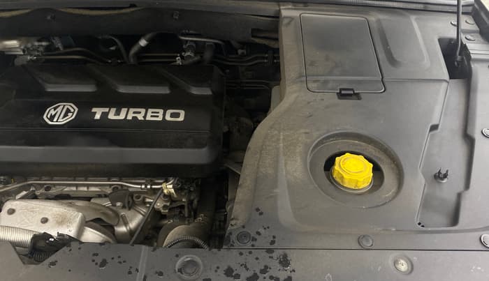 2023 MG HECTOR PLUS SAVVY PRO 1.5 TURBO CVT 7 STR, Petrol, Automatic, 62,118 km, Engine View - Left