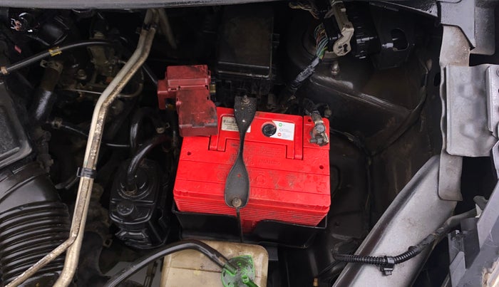 2014 Maruti Wagon R 1.0 VXI, Petrol, Manual, 88,365 km, Engine View - Left