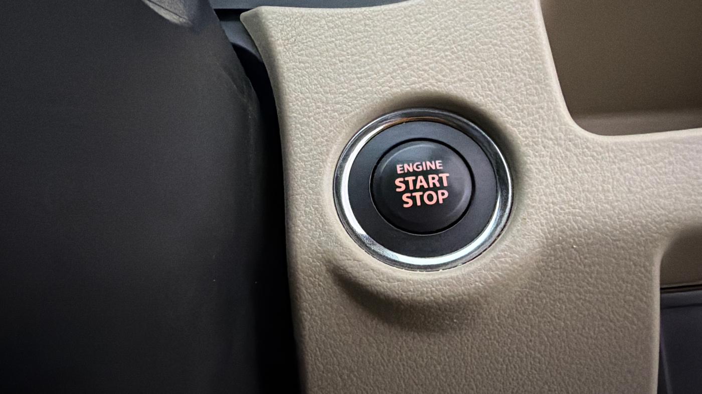 2015 Maruti Ciaz ZXI+, Petrol, Manual, 49,798 km, Keyless Start/ Stop Button