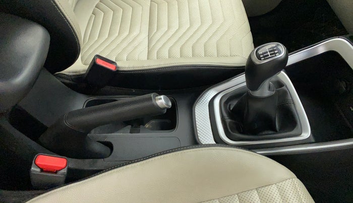 2021 KIA SONET HTX PLUS 1.5, Diesel, Manual, 33,161 km, Gear Lever