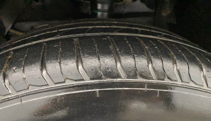 2017 Maruti Vitara Brezza LDI (O), Diesel, Manual, 91,559 km, Left Front Tyre Tread