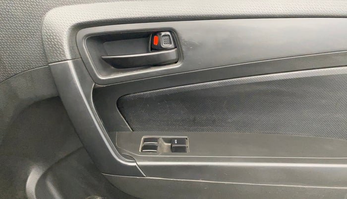 2017 Maruti Vitara Brezza LDI (O), Diesel, Manual, 91,559 km, Driver Side Door Panels Control