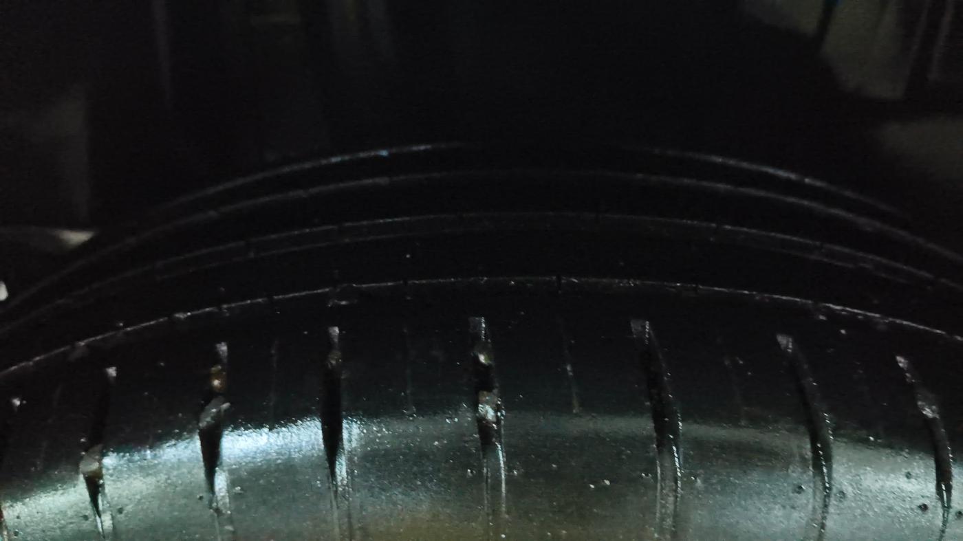 2018 Maruti Swift ZXI, Petrol, Manual, 91,044 km, Right Rear Tyre Tread