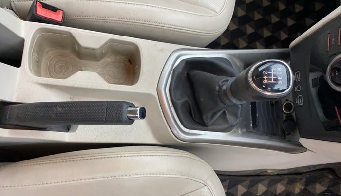 2019 Mahindra XUV300 W8 (O) 1.5 DIESEL, Diesel, Manual, 62,977 km, Gear Lever