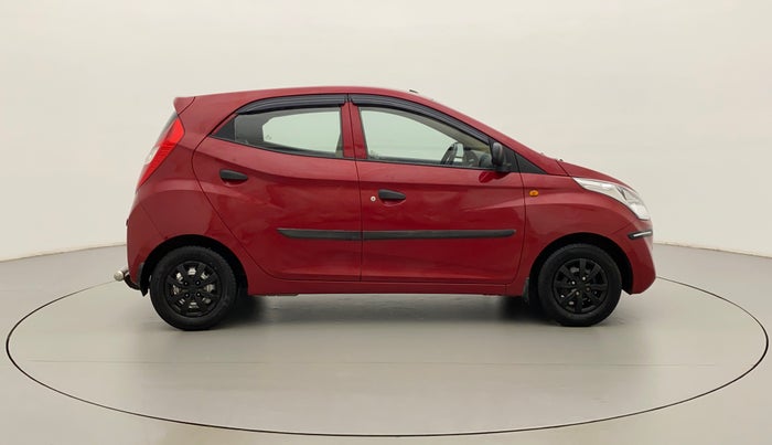 2017 Hyundai Eon ERA +, Petrol, Manual, 35,752 km, Right Side View