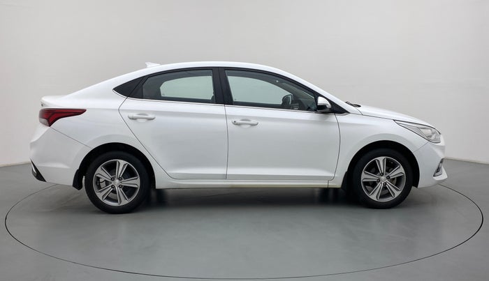 2017 Hyundai Verna 1.6 SX VTVT, Petrol, Manual, 14,161 km, Right Side View