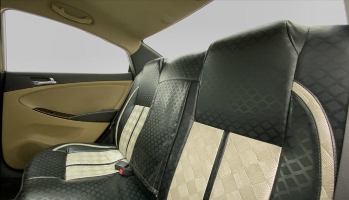 2012 Hyundai Verna FLUIDIC 1.6 VTVT EX, Petrol, Manual, 59,119 km, Right Side Rear Door Cabin