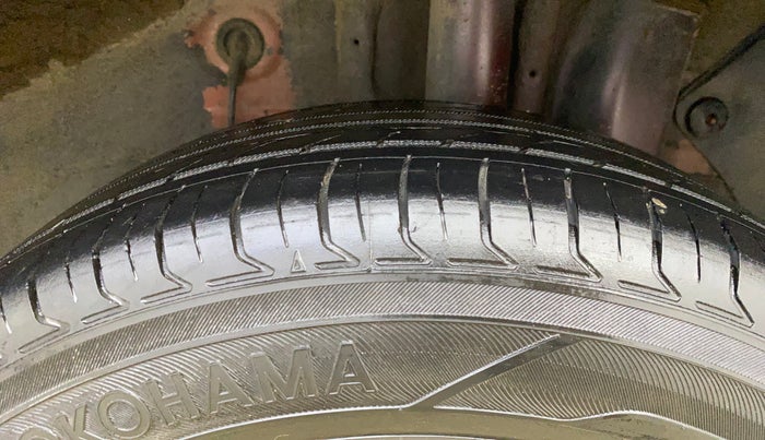 2016 Hyundai Elite i20 SPORTZ 1.4 CRDI, Diesel, Manual, 73,206 km, Left Rear Tyre Tread