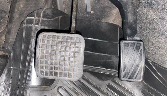 2015 Tata Nano TWIST XTA, Petrol, Automatic, 46,305 km, Pedals