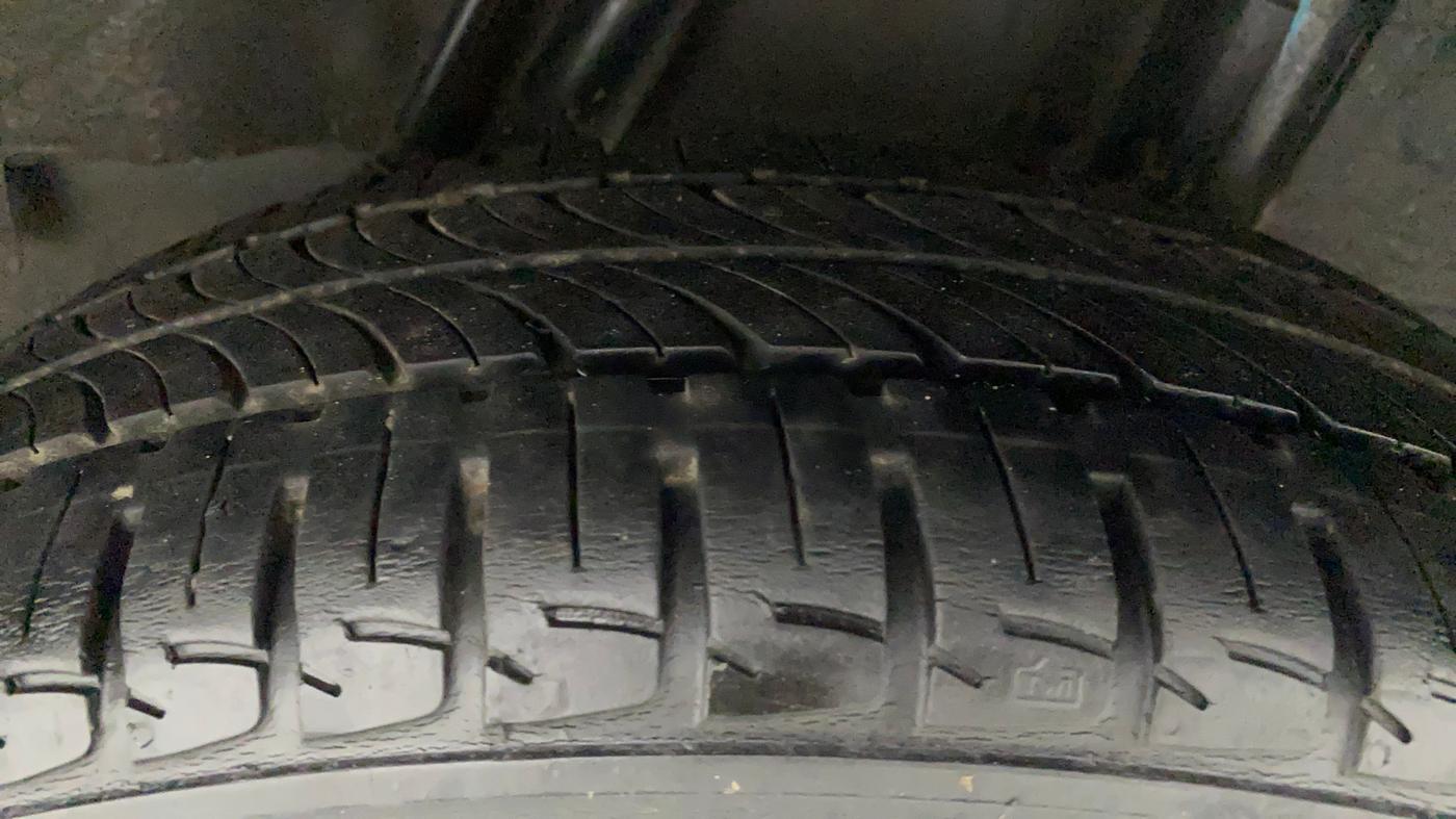 2018 Honda Jazz 1.2L I-VTEC V CVT, Petrol, Automatic, 21,319 km, Left Rear Tyre Tread