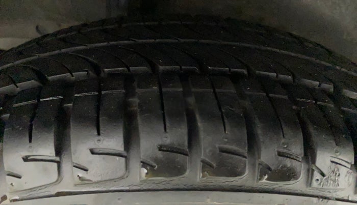 2018 Honda Jazz 1.2L I-VTEC V CVT, Petrol, Automatic, 21,319 km, Right Rear Tyre Tread