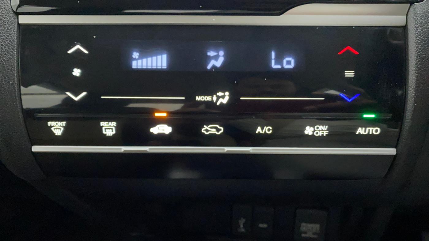 2018 Honda Jazz 1.2L I-VTEC V CVT, Petrol, Automatic, 21,319 km, Automatic Climate Control