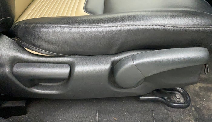 2018 Honda Jazz 1.2L I-VTEC V CVT, Petrol, Automatic, 21,319 km, Driver Side Adjustment Panel