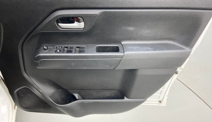 2020 Maruti New Wagon-R VXI 1.2 AMT, Petrol, Automatic, 43,112 km, Driver Side Door Panels Control