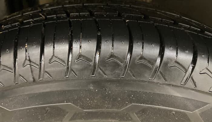 2021 Maruti Dzire VXI AMT, Petrol, Automatic, 78,681 km, Right Rear Tyre Tread