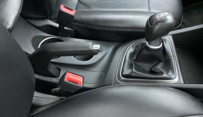 2019 Hyundai Verna 1.6 VTVT SX, Petrol, Manual, 70,668 km, Gear Lever