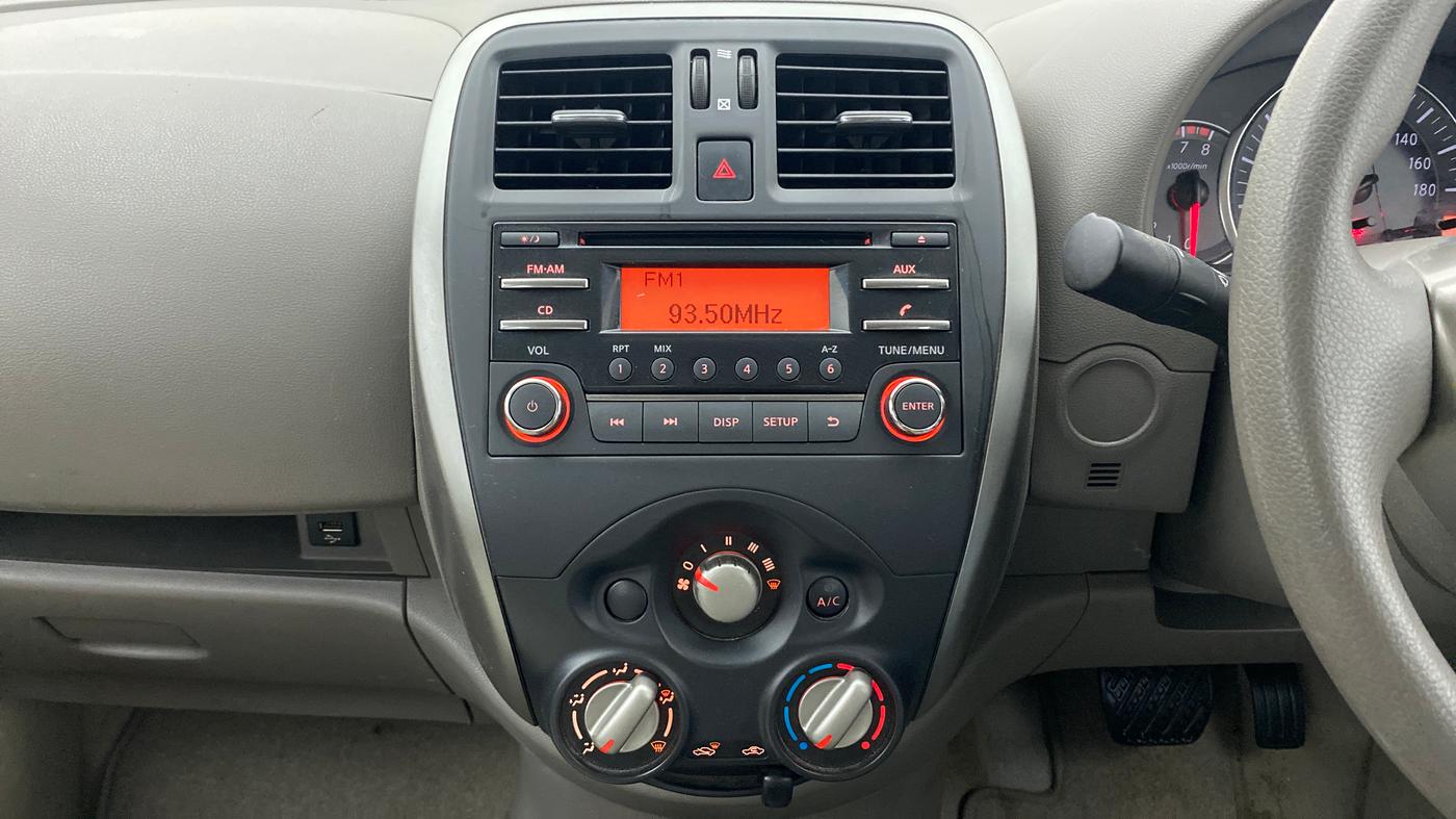 2015 Nissan Micra XL CVT, Petrol, Automatic, 23,715 km, Air Conditioner