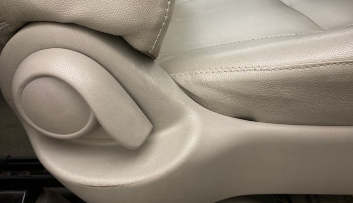 2015 Nissan Micra XL CVT, Petrol, Automatic, 23,715 km, Driver Side Adjustment Panel