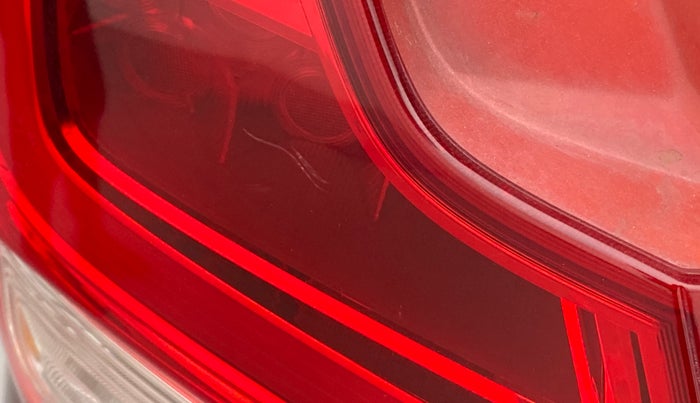 2017 Maruti Dzire ZXI Plus AMT, Petrol, Automatic, 76,239 km, Left tail light - Minor damage