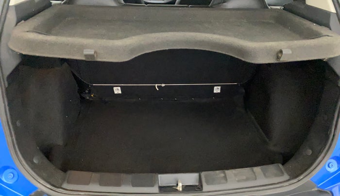 2020 Tata NEXON XM PETROL, Petrol, Manual, 73,111 km, Boot Inside