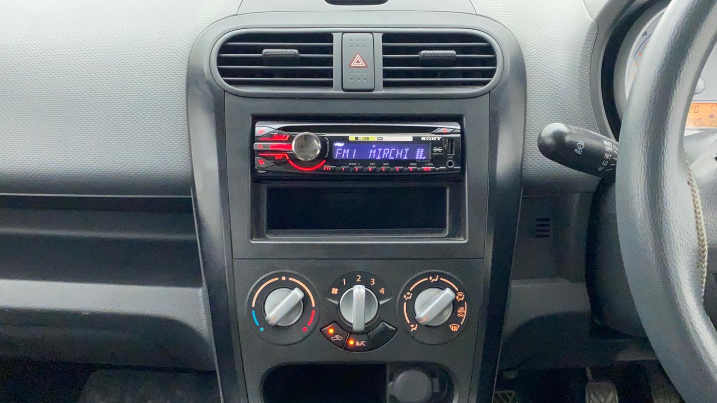 2011 Maruti Ritz LXI, Petrol, Manual, 33,945 km, Air Conditioner