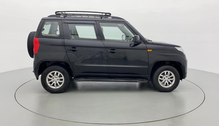2017 Mahindra TUV300 T8, Diesel, Manual, 48,858 km, Right Side View