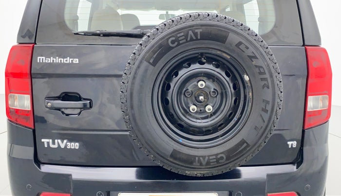2017 Mahindra TUV300 T8, Diesel, Manual, 48,858 km, Spare Tyre