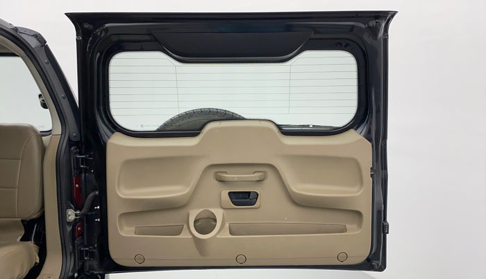 2017 Mahindra TUV300 T8, Diesel, Manual, 48,858 km, Boot Door Open