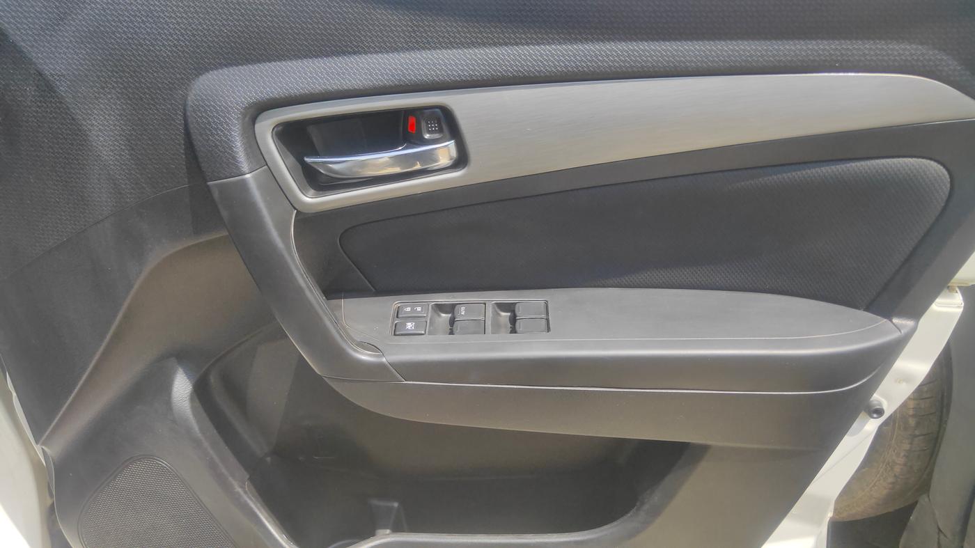 2019 Maruti Vitara Brezza ZDI AMT, Diesel, Automatic, 1,22,882 km, Driver Side Door Panels Control