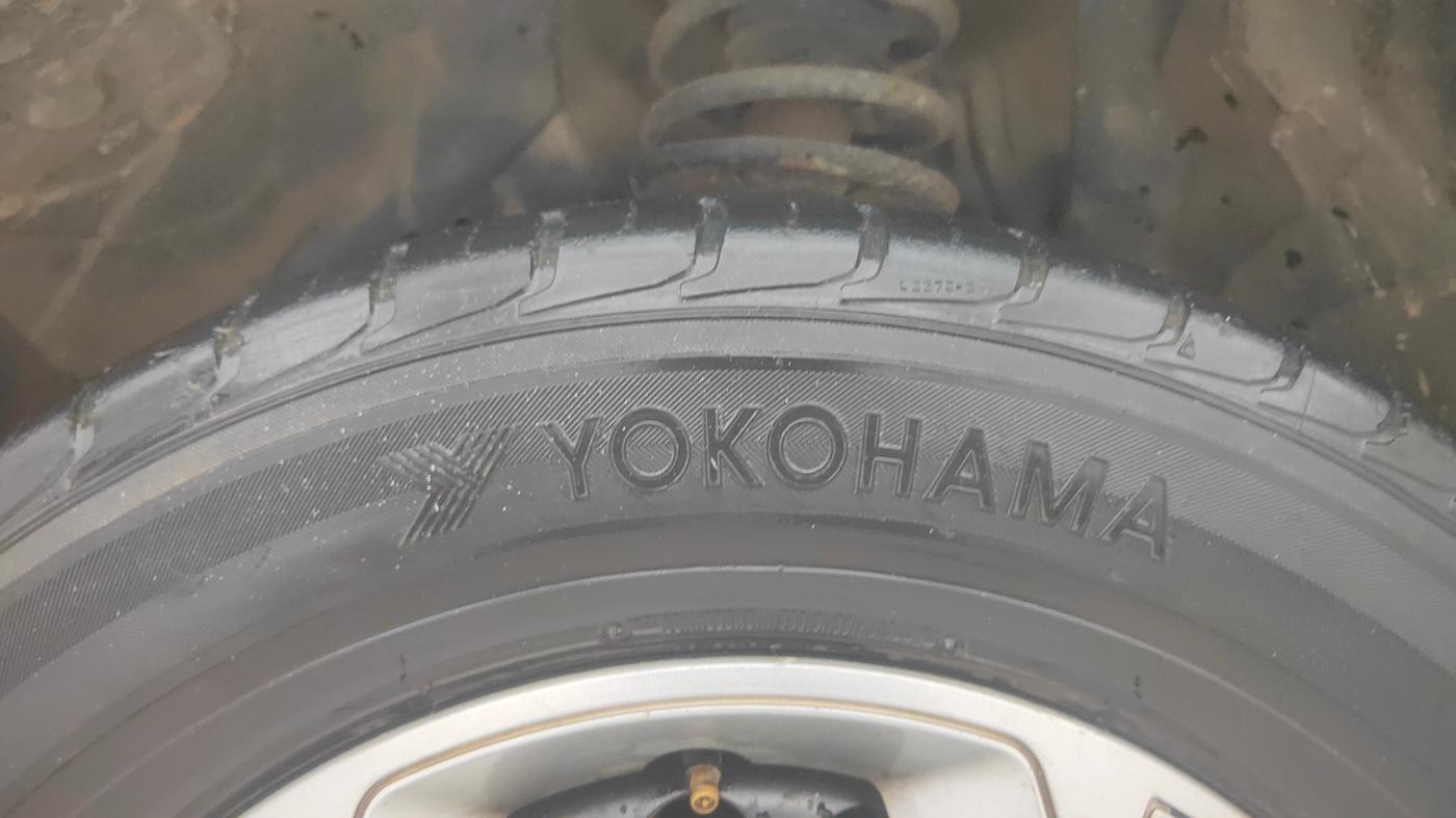 2019 Maruti Vitara Brezza ZDI AMT, Diesel, Automatic, 1,22,882 km, Left Front Tyre Tread