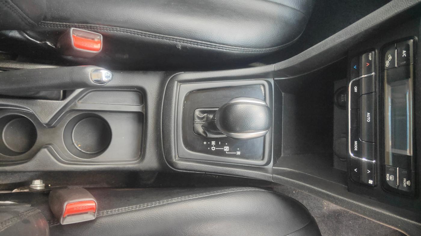 2019 Maruti Vitara Brezza ZDI AMT, Diesel, Automatic, 1,22,882 km, Gear Lever
